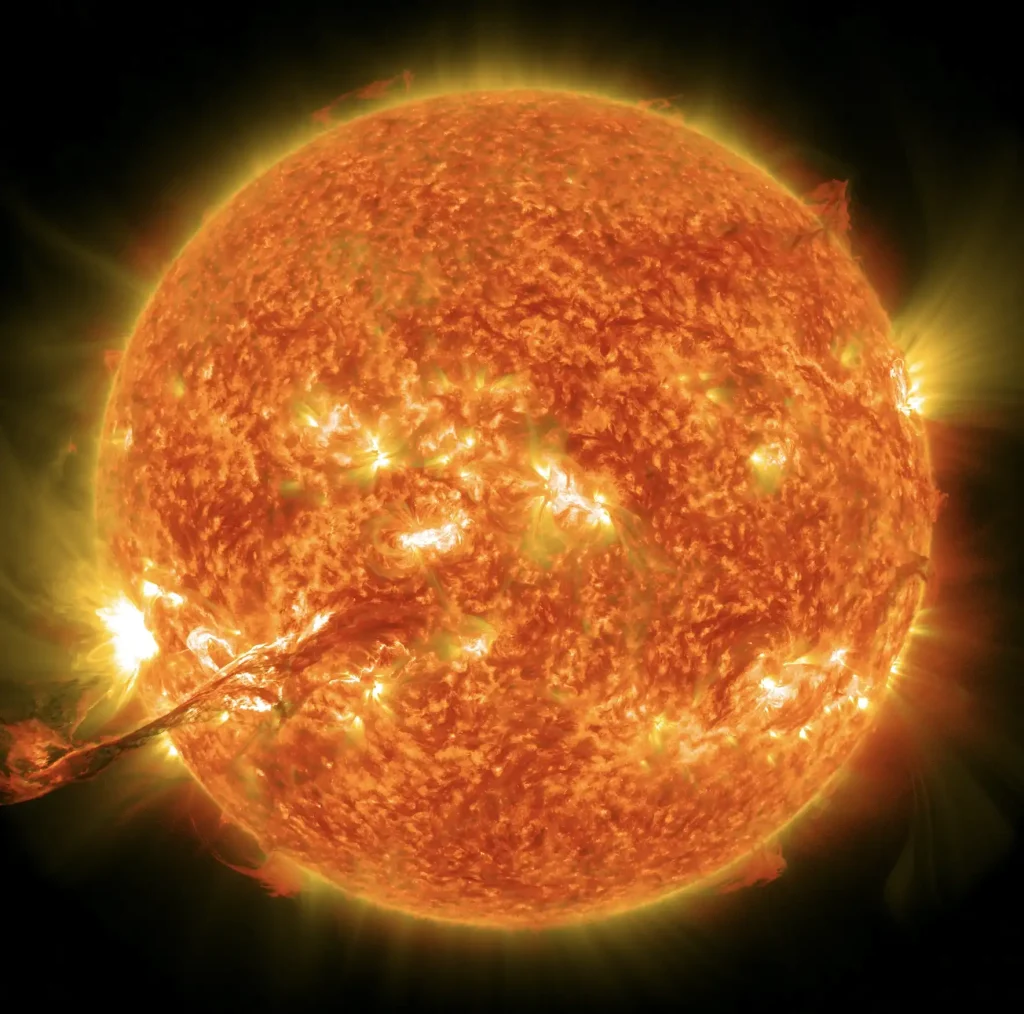  The Sun’s core features the highest temperatures